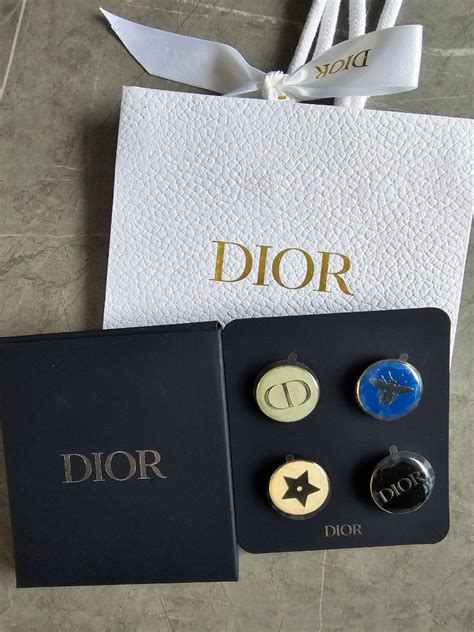 christian dior pins